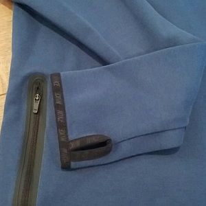 Nike Tops - Nike Tech Fleece Hoodie ⭐️ Nike Tops - Nike Tech Fleece Hoodie ⭐️